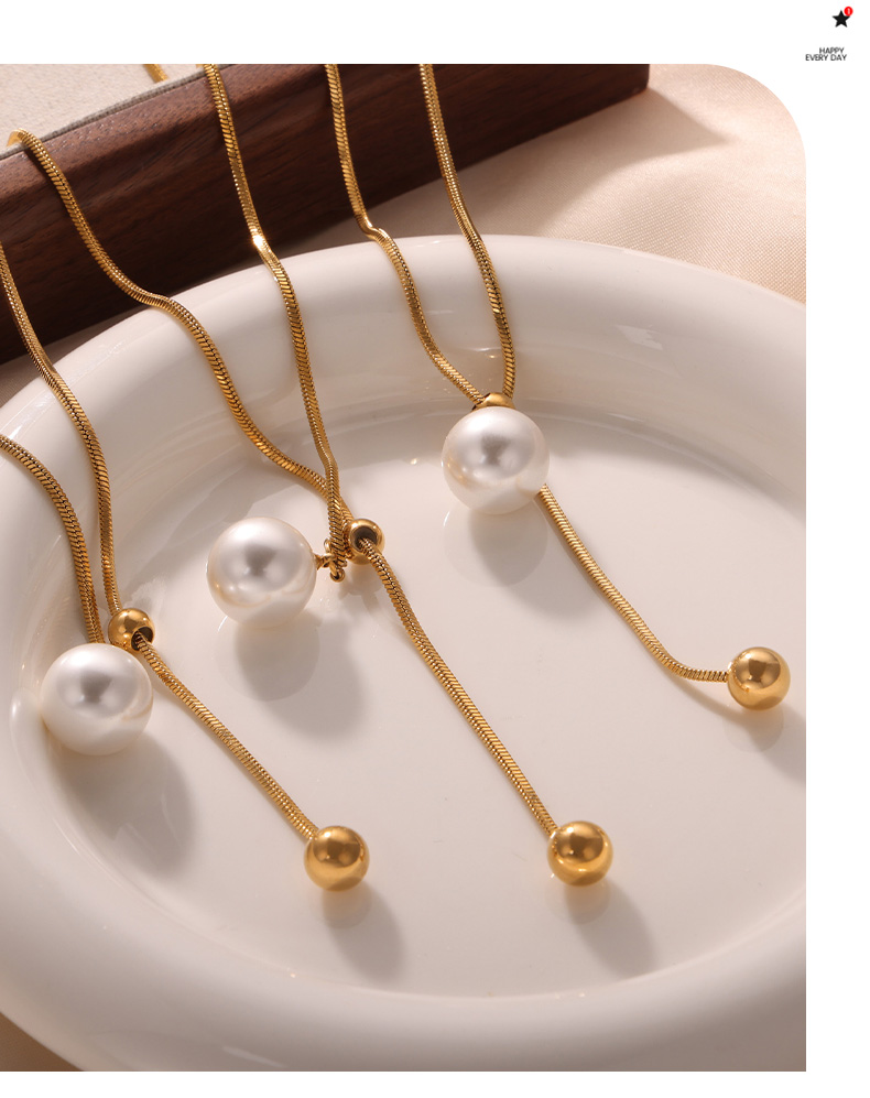 Elegant French Style Simple Style Round Artificial Pearl Titanium Steel Asymmetrical 18K Gold Plated Women's Pendant Necklace Long Necklace display picture 2