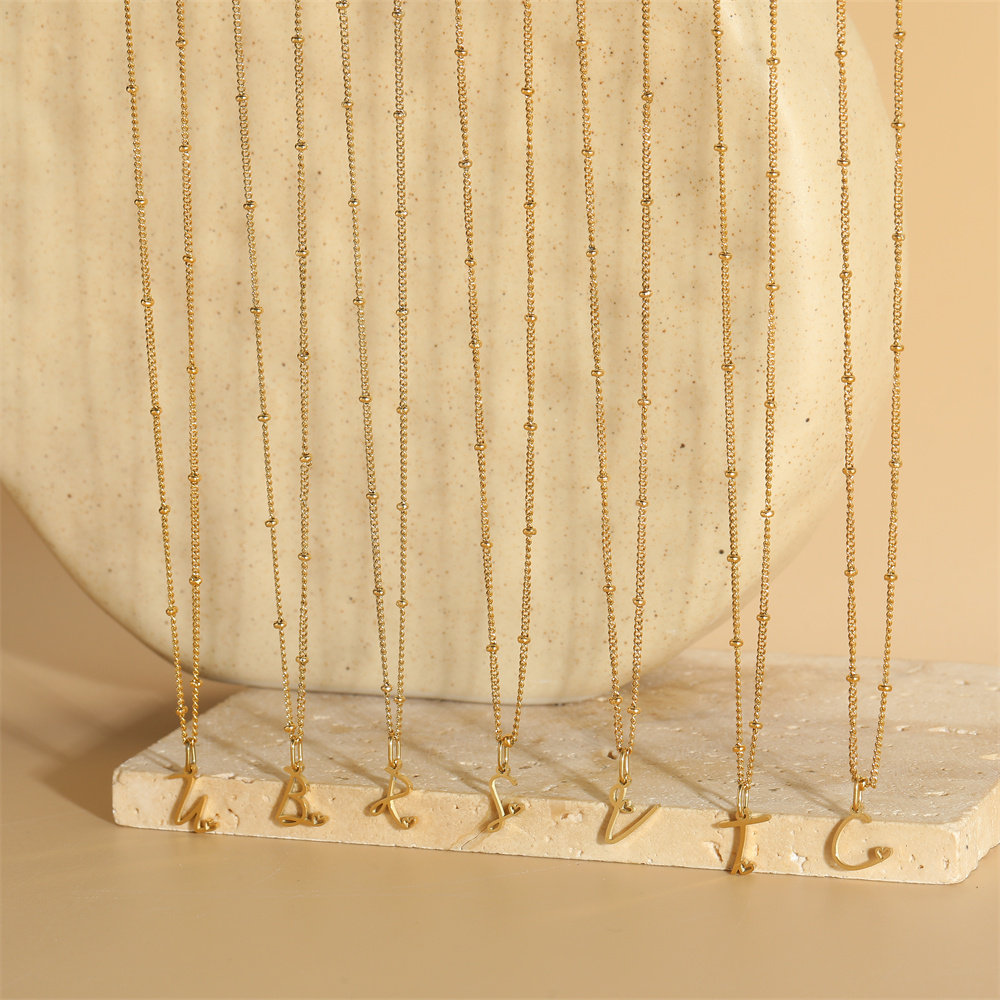 Edelstahl 304 14 Karat Vergoldet Einfacher Stil Brief Halskette Mit Anhänger display picture 2