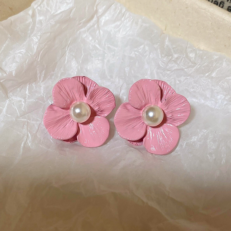 1 Pair Sweet Flower Inlay Alloy Imitation Pearl Ear Studs display picture 8