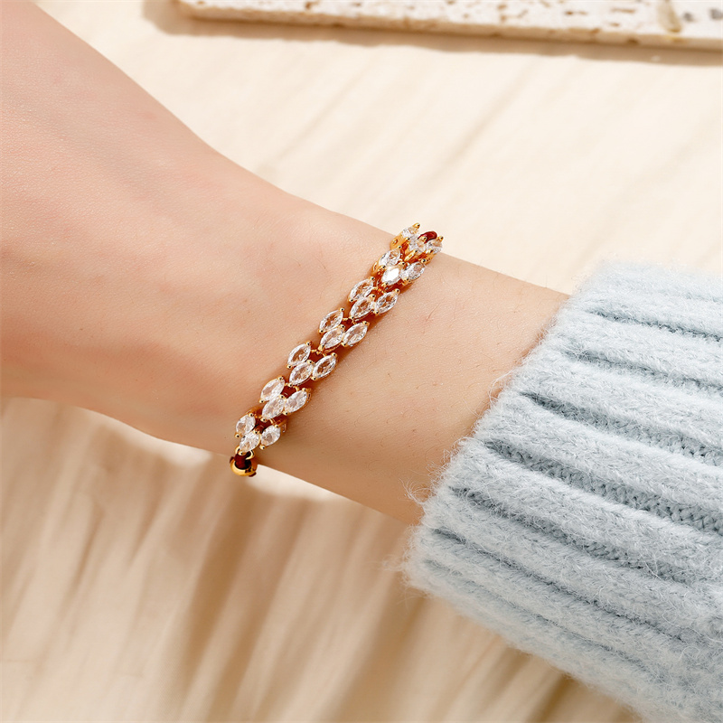 Simple Style Shiny Geometric Rope Copper Inlay Zircon Women's Drawstring Bracelets display picture 7