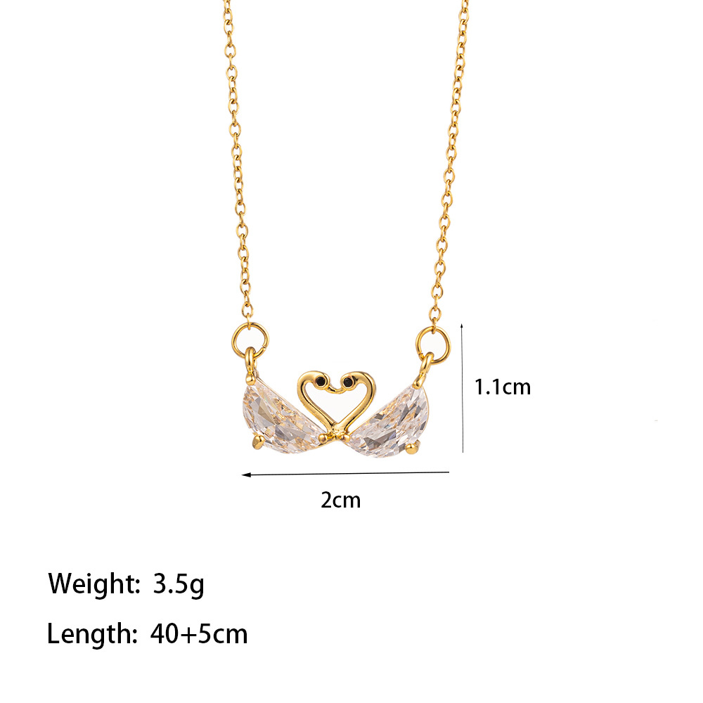 304 Stainless Steel 18K Gold Plated Casual Simple Style Commute Inlay Swan Heart Shape Bow Knot Artificial Rhinestones Pendant Necklace display picture 13