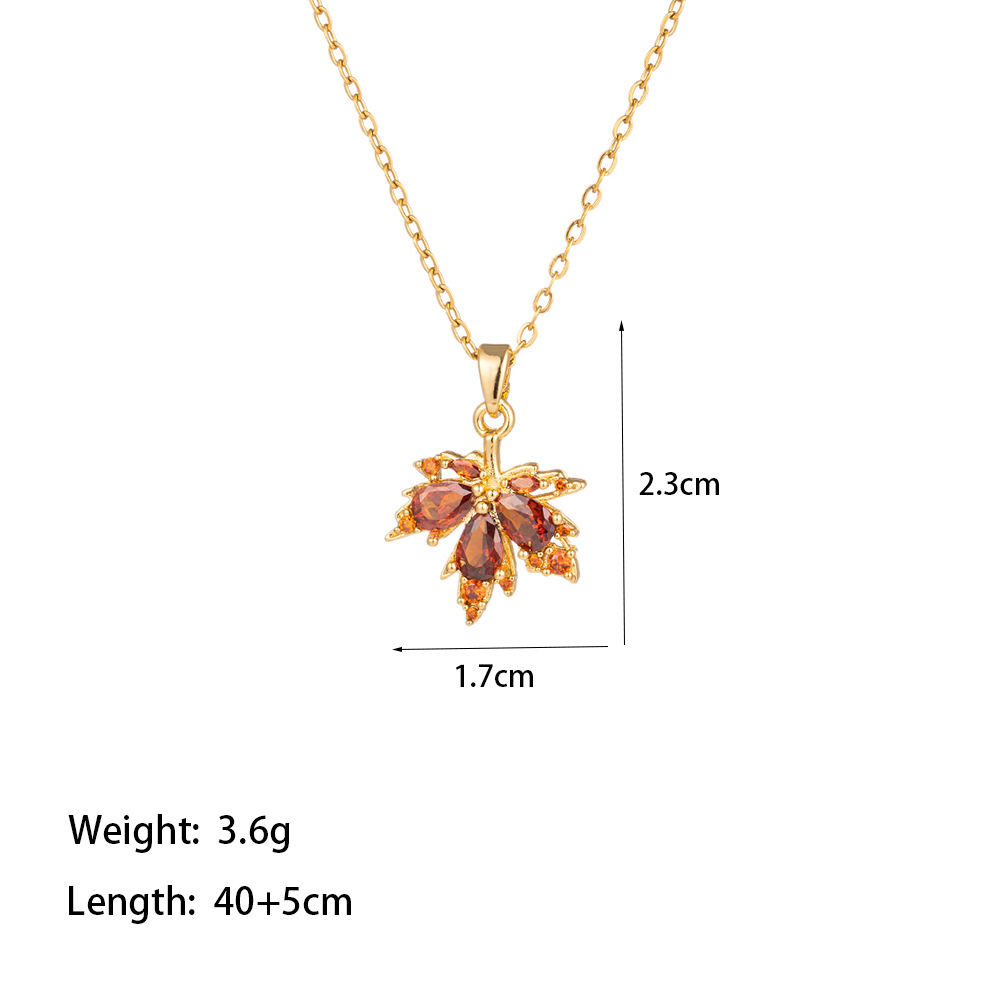 304 Stainless Steel 18K Gold Plated Casual Simple Style Commute Inlay Heart Shape Flower Butterfly Artificial Rhinestones Pendant Necklace display picture 7