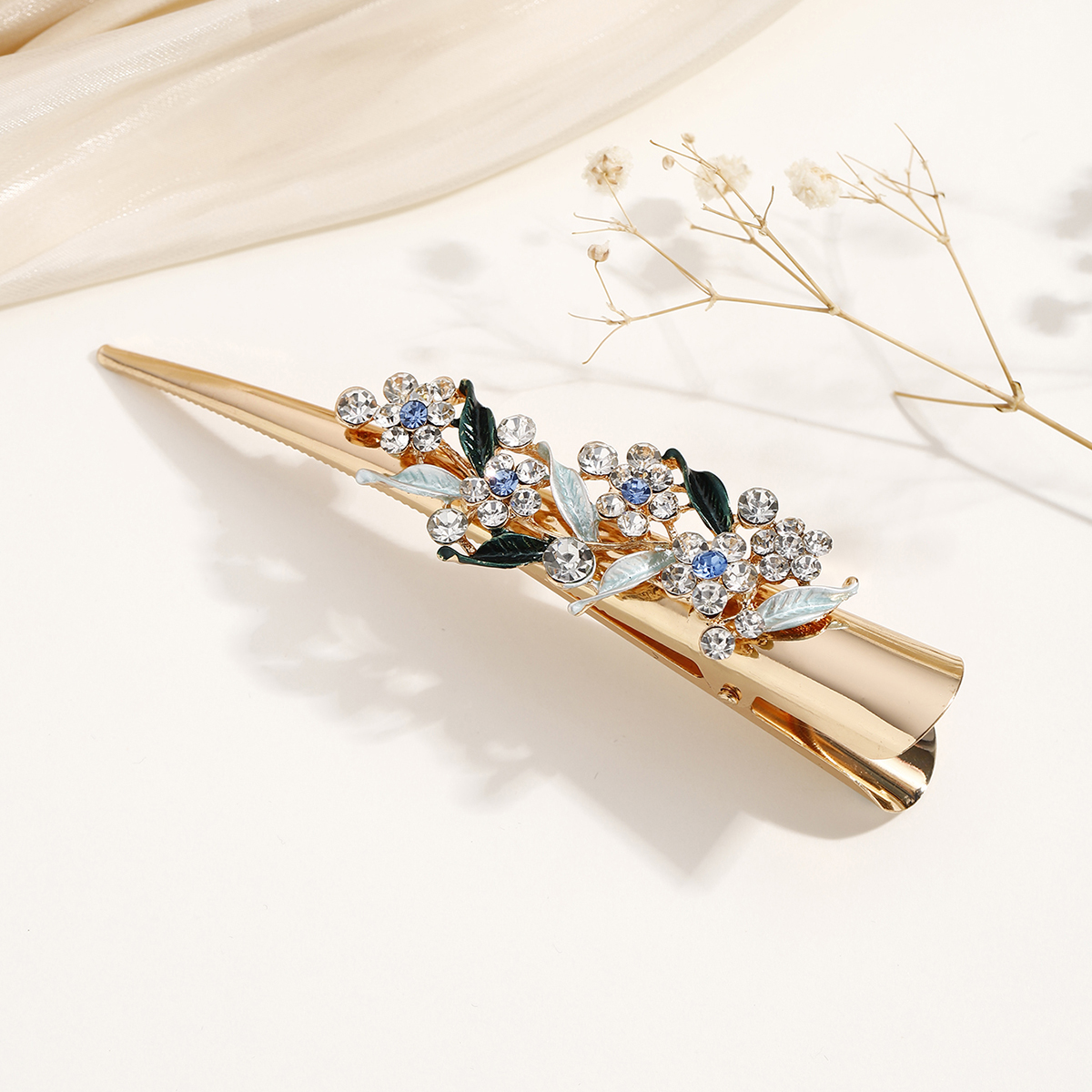 Women's Fairy Style Bridal Korean Style Flower Alloy Inlay Rhinestones Hair Clip display picture 14