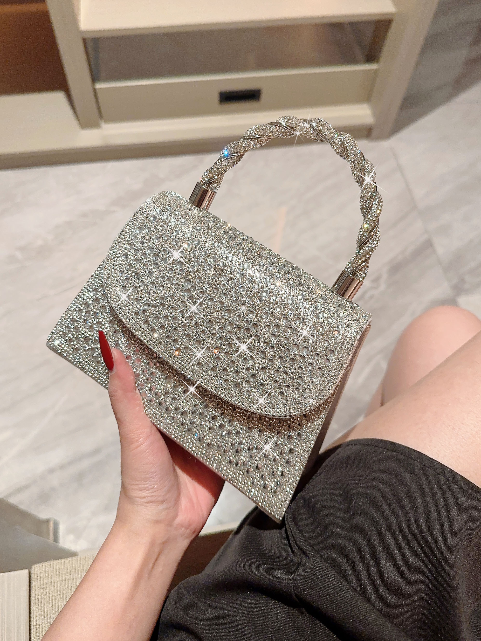 Silver Polyester Solid Color Sequins Square Evening Bags display picture 4