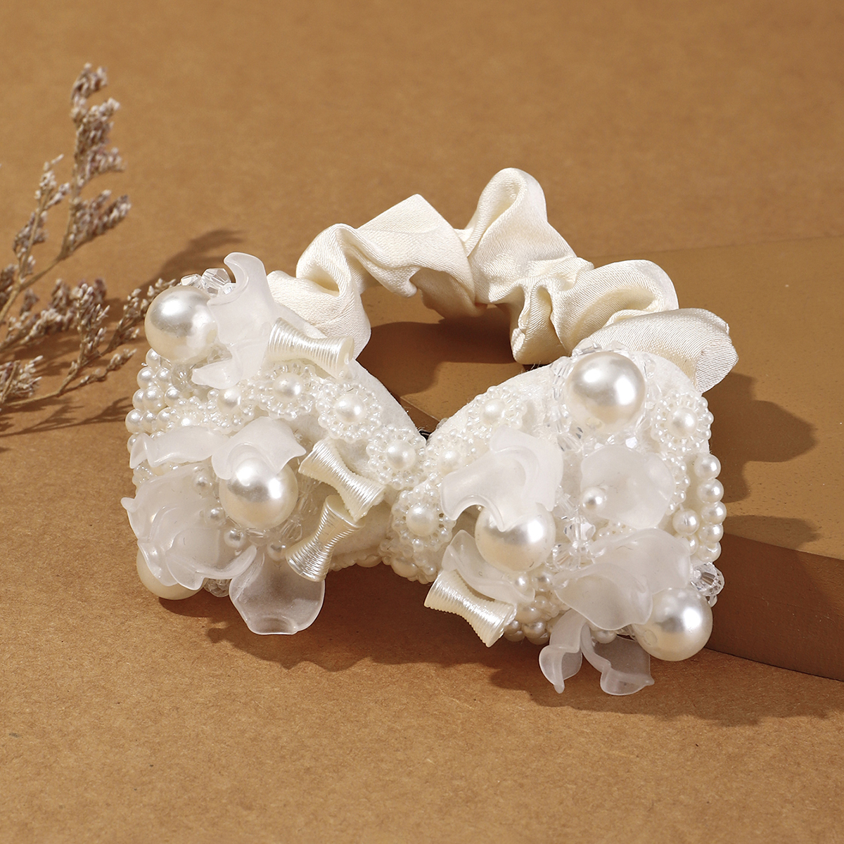 Frau Feenhafter Stil Süss Koreanische Art Blume Tuch Inlay Künstliche Perlen Glasstein Haargummi display picture 6
