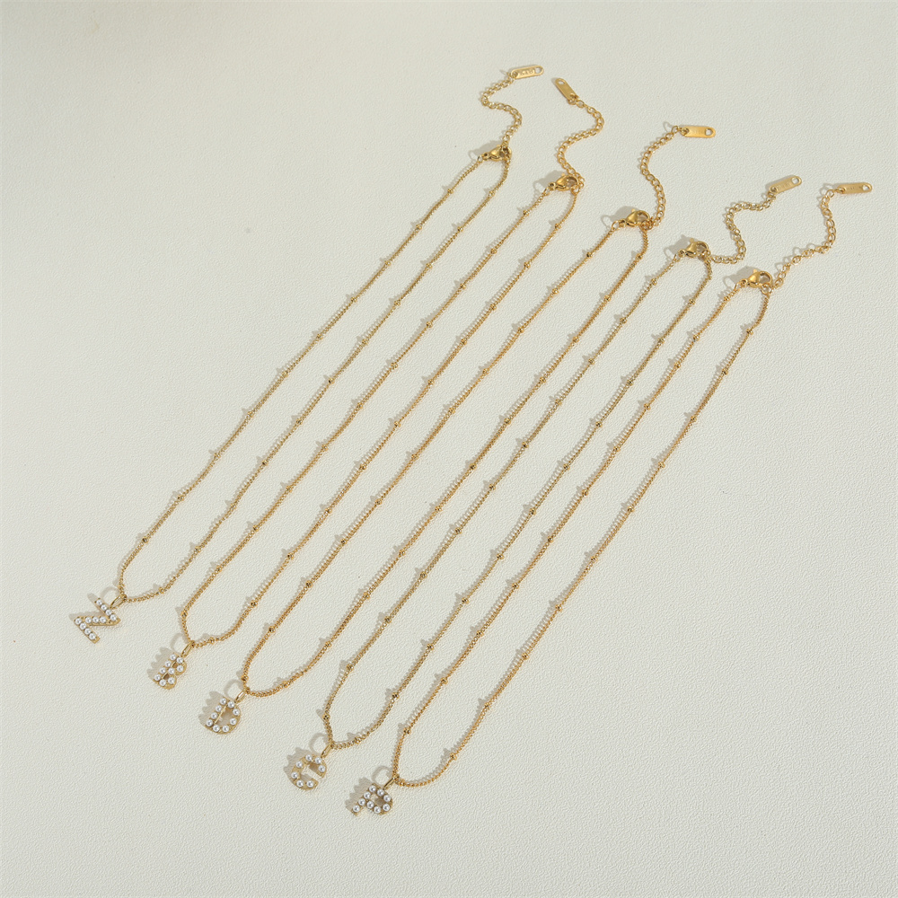 Edelstahl 304 14 Karat Vergoldet Einfacher Stil Inlay Brief Perle Halskette Mit Anhänger display picture 4