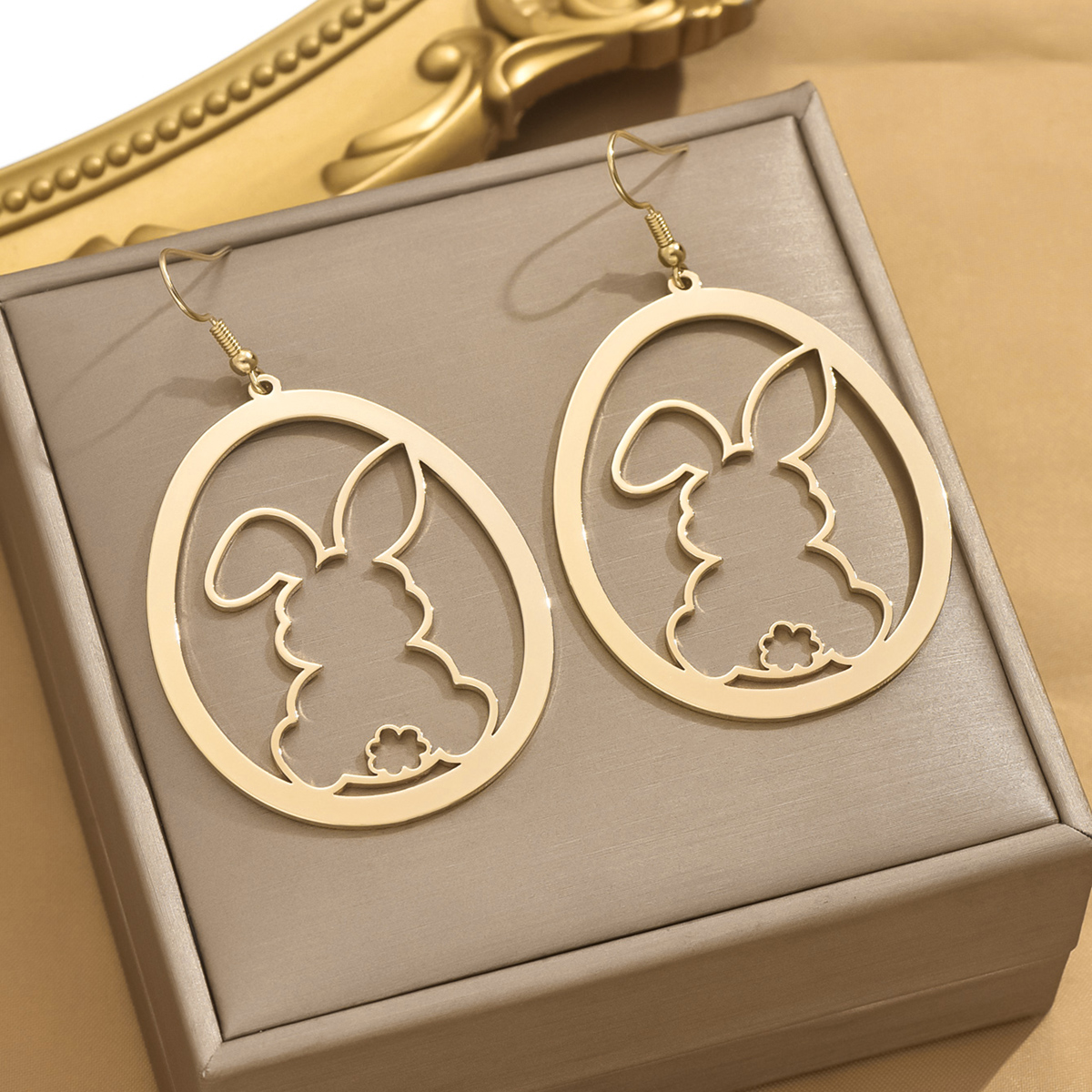 1 Pair Cute Artistic Rabbit Oval Hollow Out Iron Drop Earrings display picture 3