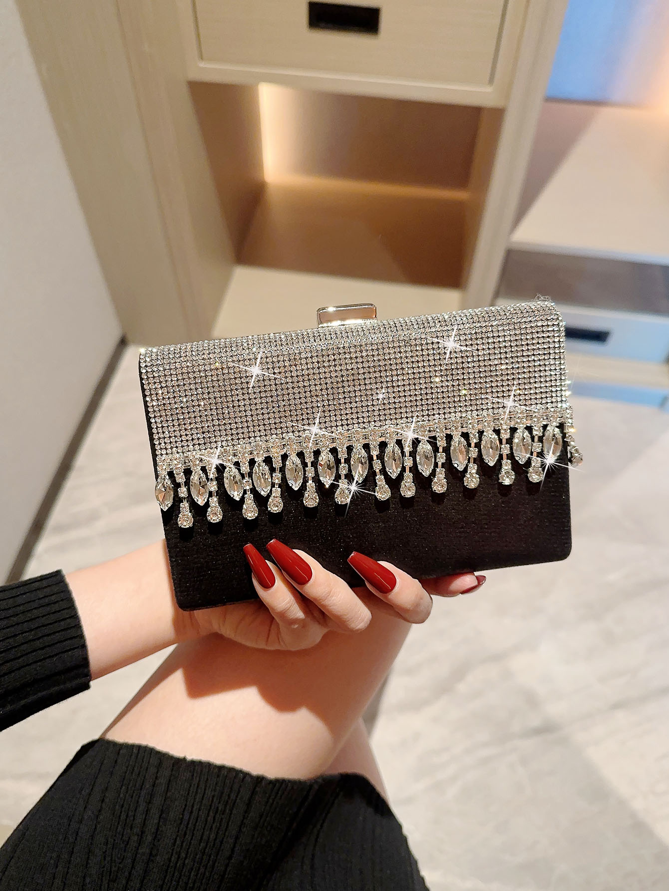 Black Polyester Color Block Rhinestone Square Evening Bags display picture 3