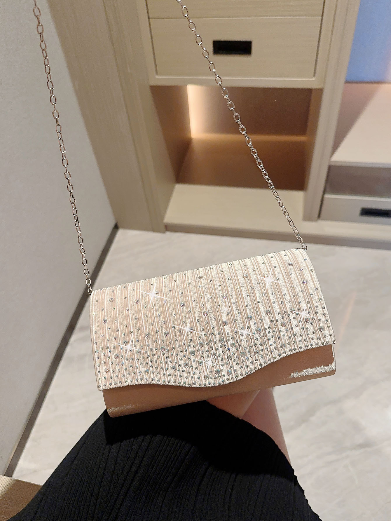 Apricot Polyester Solid Color Rhinestone Evening Bags display picture 7