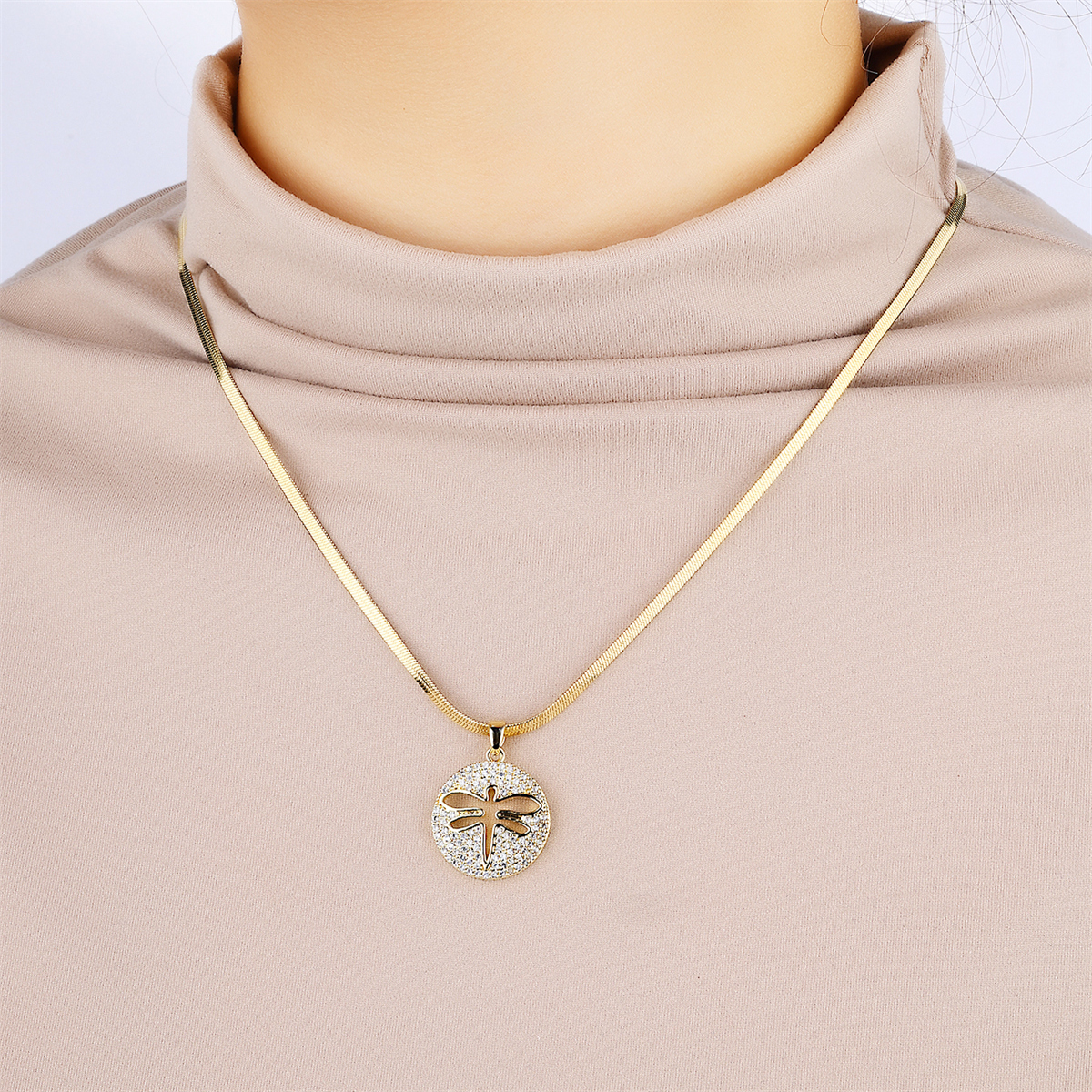 304 Stainless Steel 18K Gold Plated Casual Inlay Butterfly Devil's Eye Dragonfly Zircon Pendant Necklace display picture 12