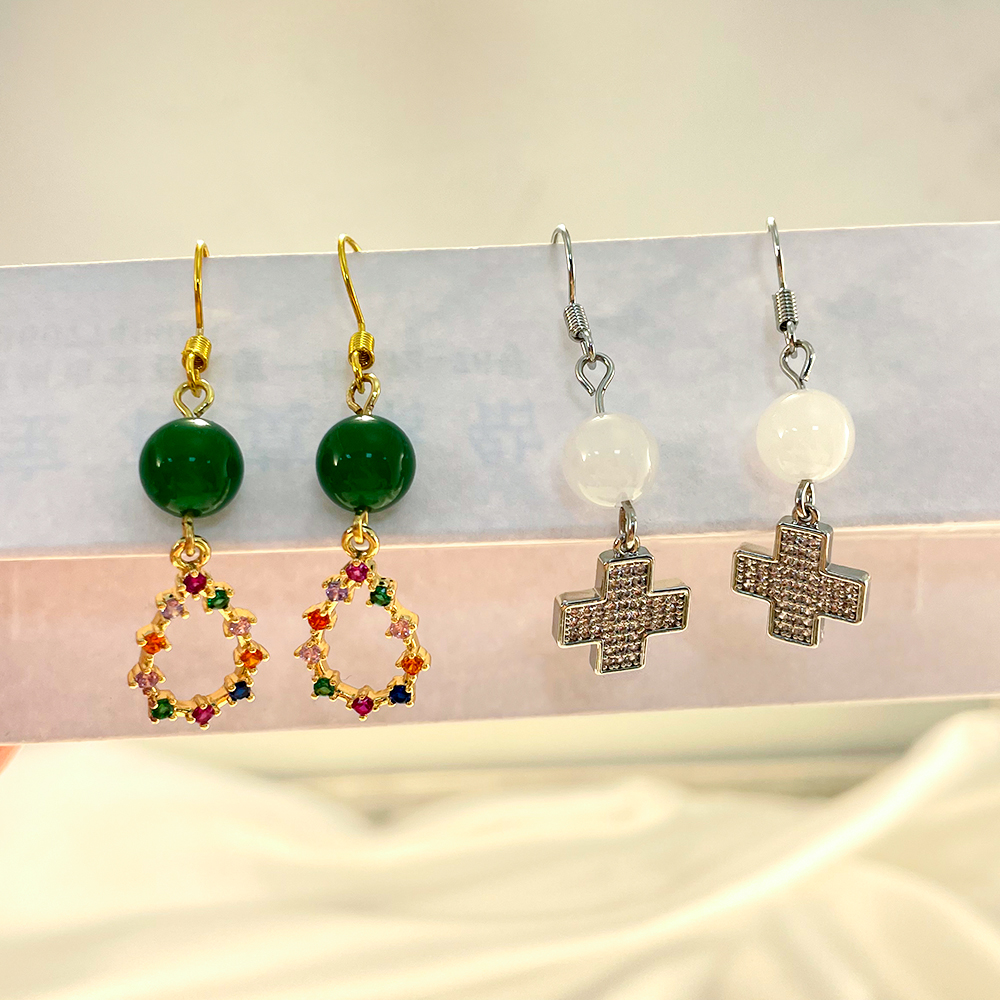 1 Set IG Style Elegant Cross Water Droplets Beaded Inlay Copper Artificial Gemstones Zircon Silver Plated Drop Earrings display picture 4