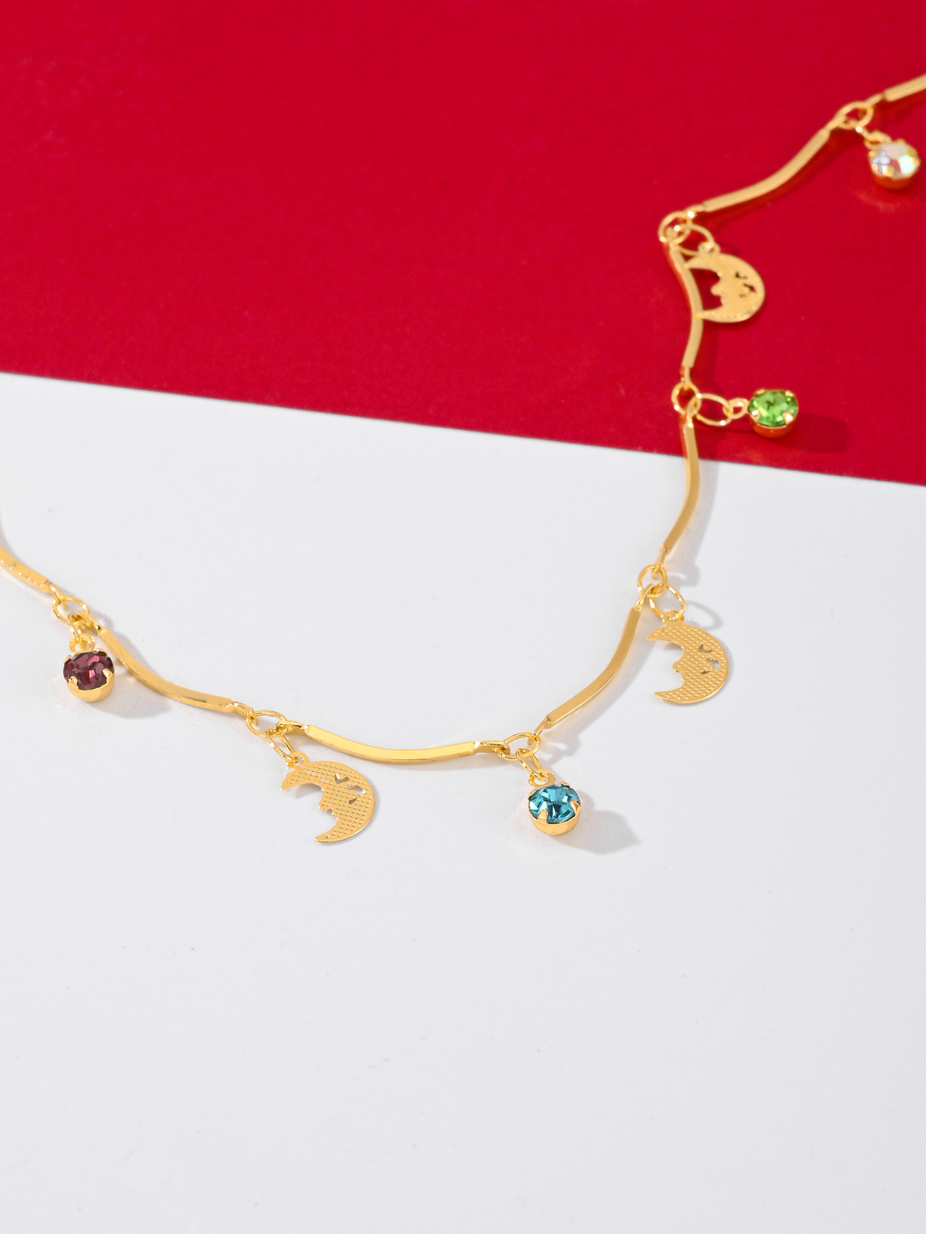 Vacation Beach Classic Style Moon 18K Gold Plated Rhinestones Copper Wholesale Anklet display picture 4