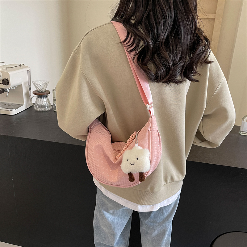Women's Pu Leather Solid Color Cute Ornament Sewing Thread Zipper Crossbody Bag display picture 8