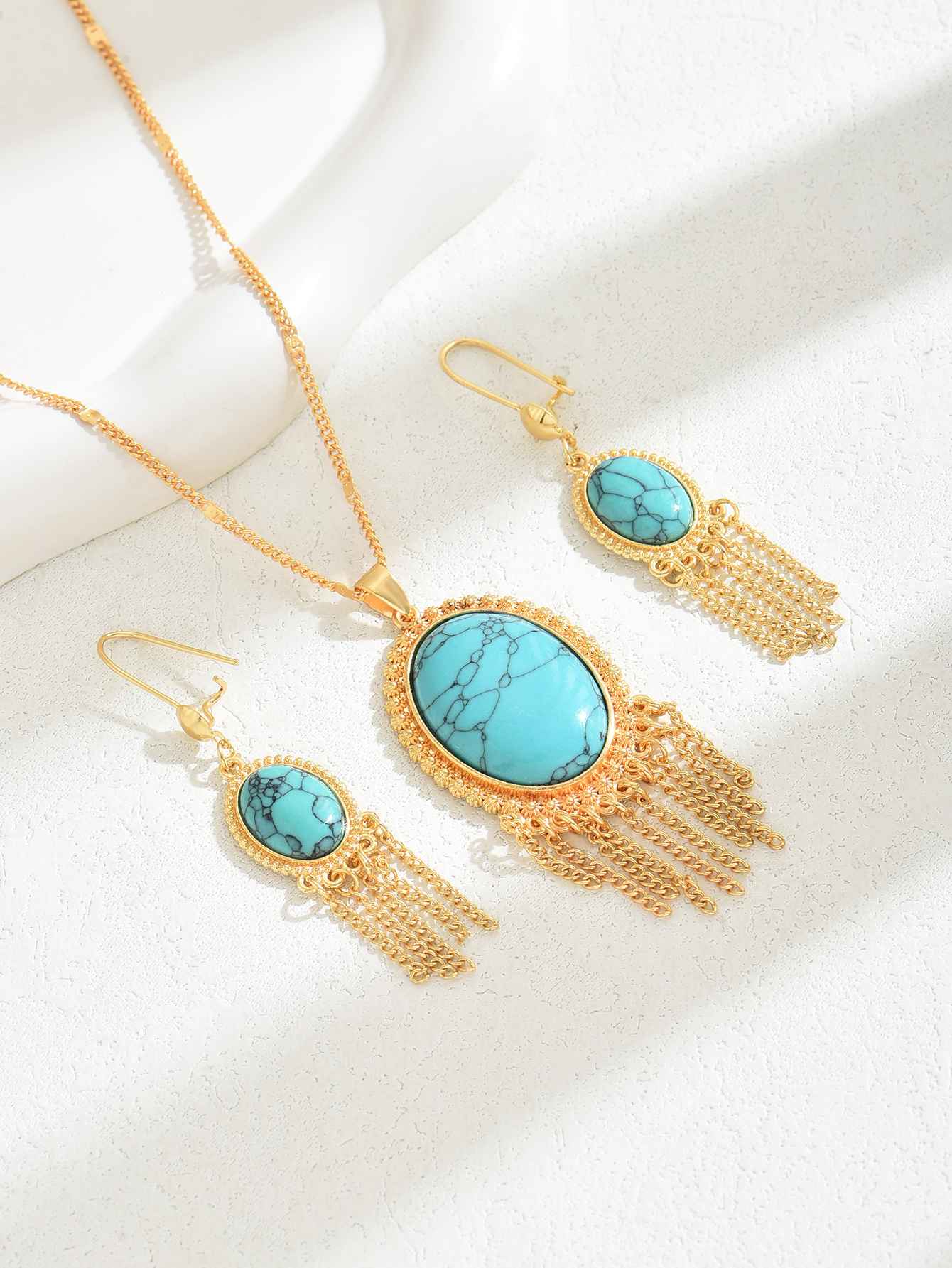 Copper 18K Gold Plated Simple Style Classic Style Plating Inlay Oval Turquoise Earrings Necklace Jewelry Set display picture 2