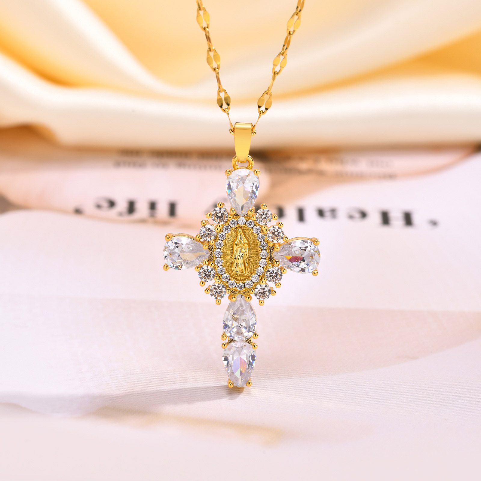 Wholesale IG Style Shiny Human Cross 304 Stainless Steel Brass Inlay 18K Gold Plated Zircon Pendant Necklace display picture 2