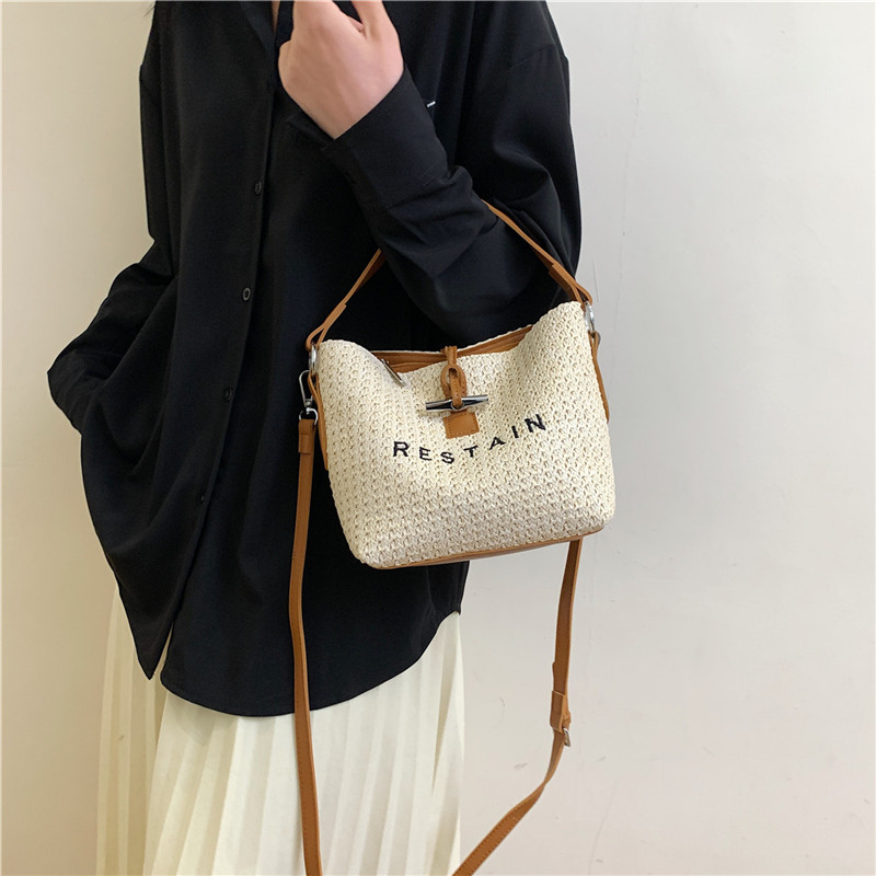 Women's Straw Letter Classic Style Sewing Thread Zipper Bucket Bag display picture 7