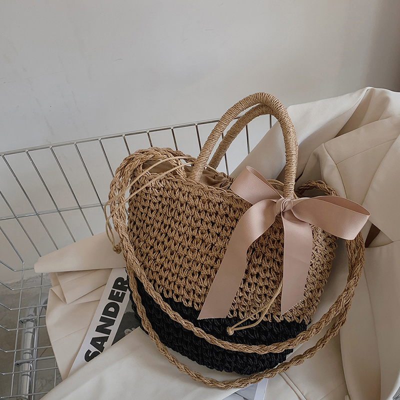 Women's Straw Color Block Solid Color Classic Style Hollow String Bucket Bag display picture 4