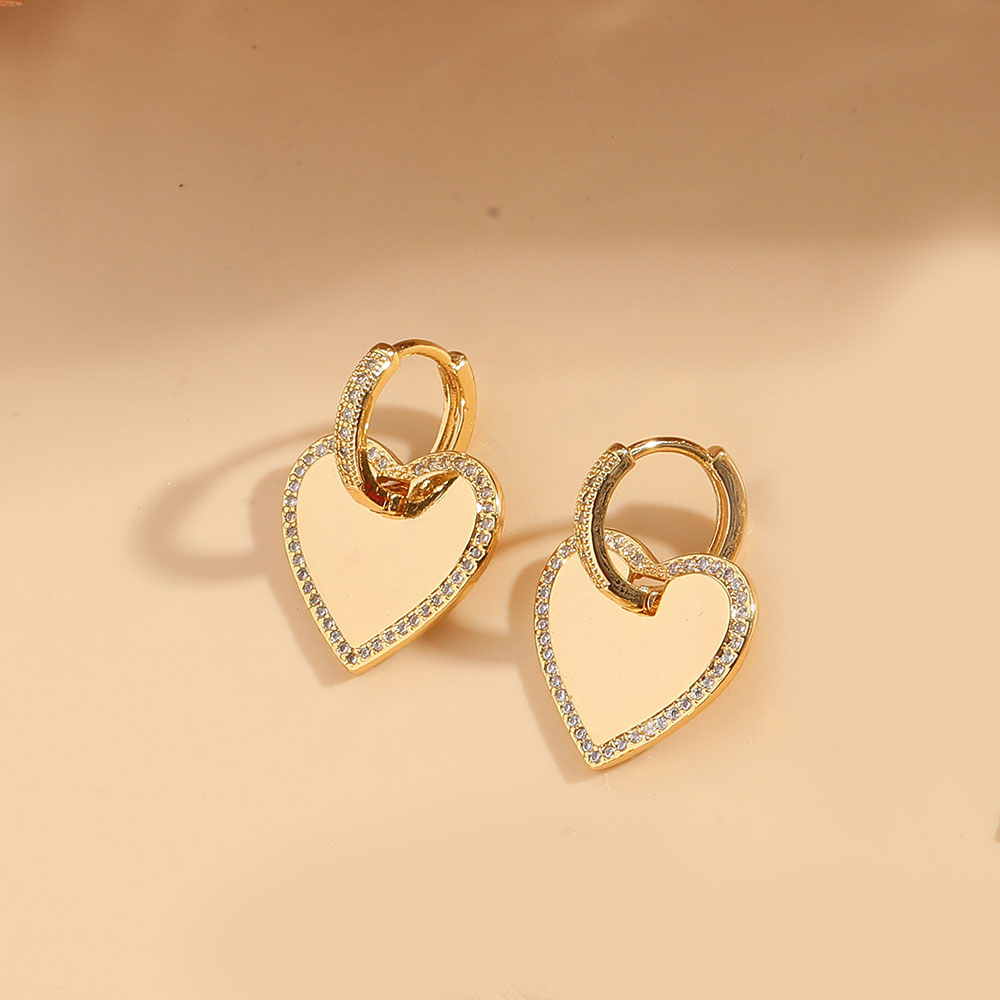 1 Pair Vintage Style Pentagram Moon Heart Shape Inlay Copper Zircon 14K Gold Plated Drop Earrings display picture 3