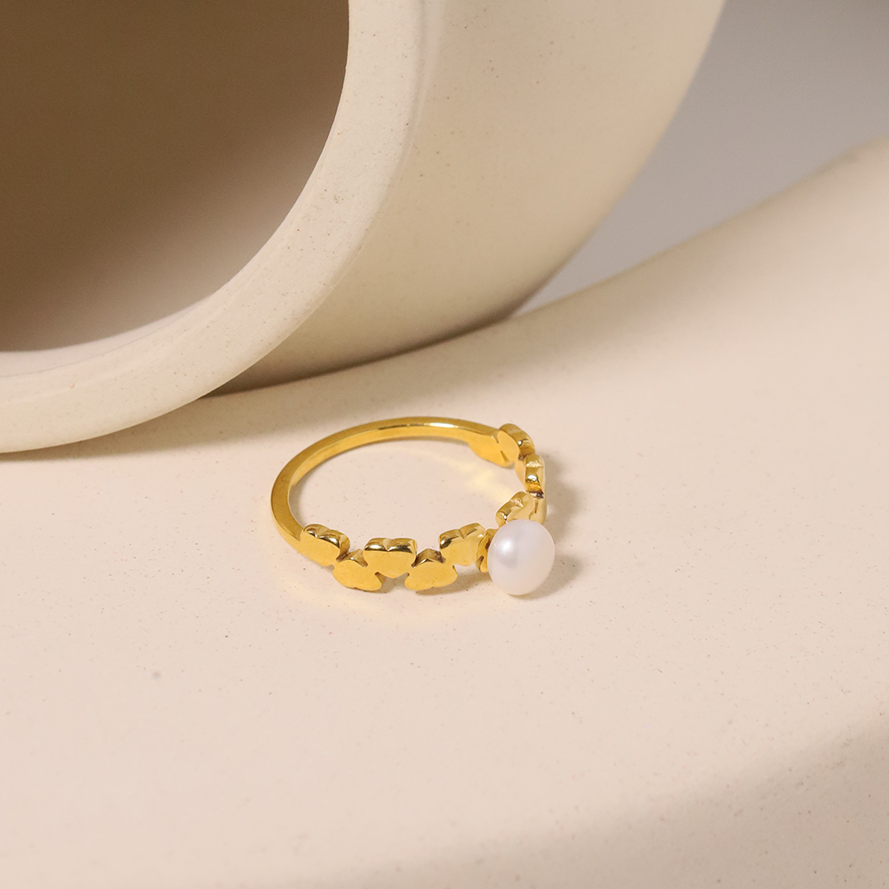 Titan Stahl Elegant Einfacher Stil Inlay Herzform Perle Ringe display picture 3