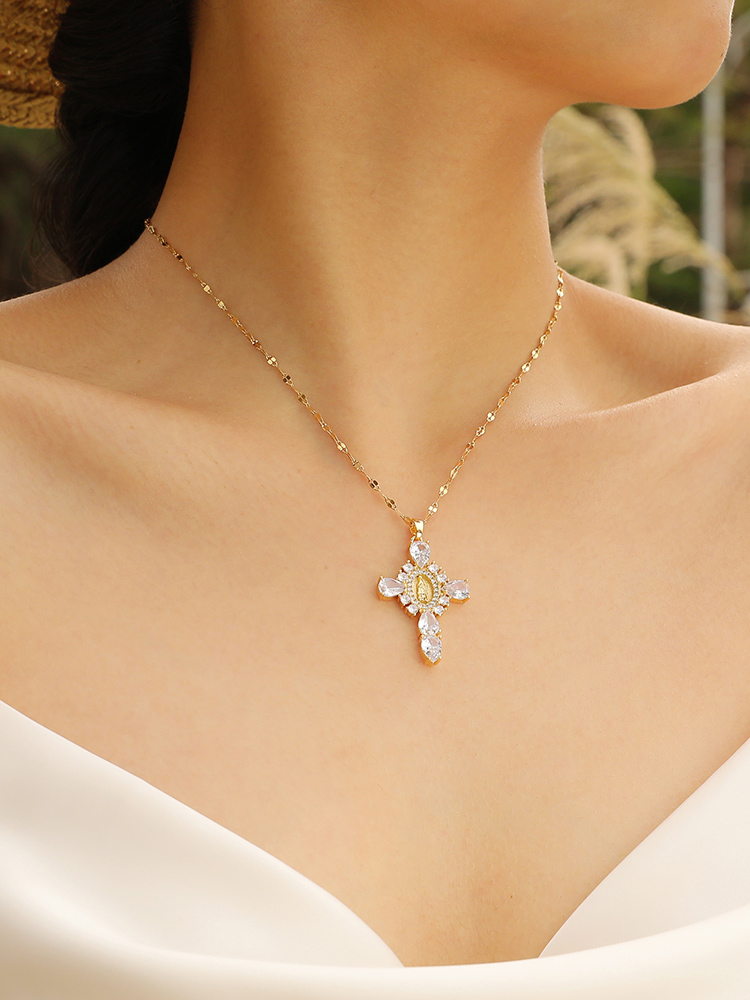 Wholesale IG Style Shiny Human Cross 304 Stainless Steel Brass Inlay 18K Gold Plated Zircon Pendant Necklace display picture 7