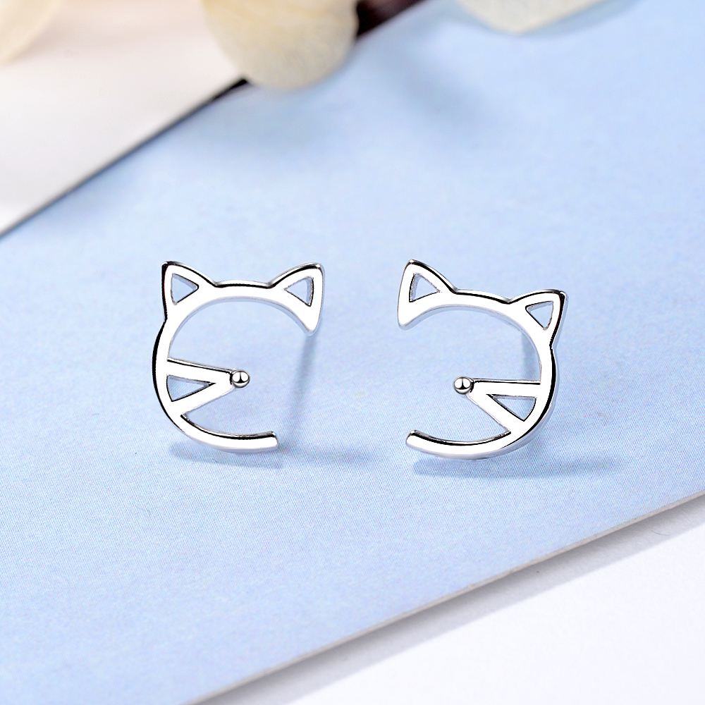 1 Pair Cute Simple Style Cat Copper White Gold Plated Ear Studs display picture 7