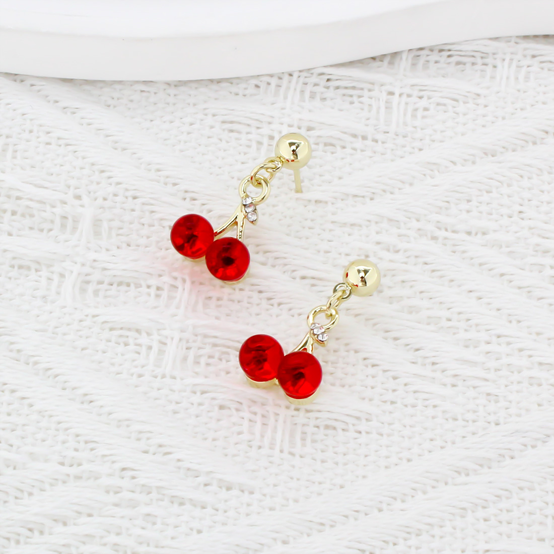 1 Pair Sweet Simple Style Commute Cherry Inlay Alloy Rhinestones Gold Plated Drop Earrings display picture 3