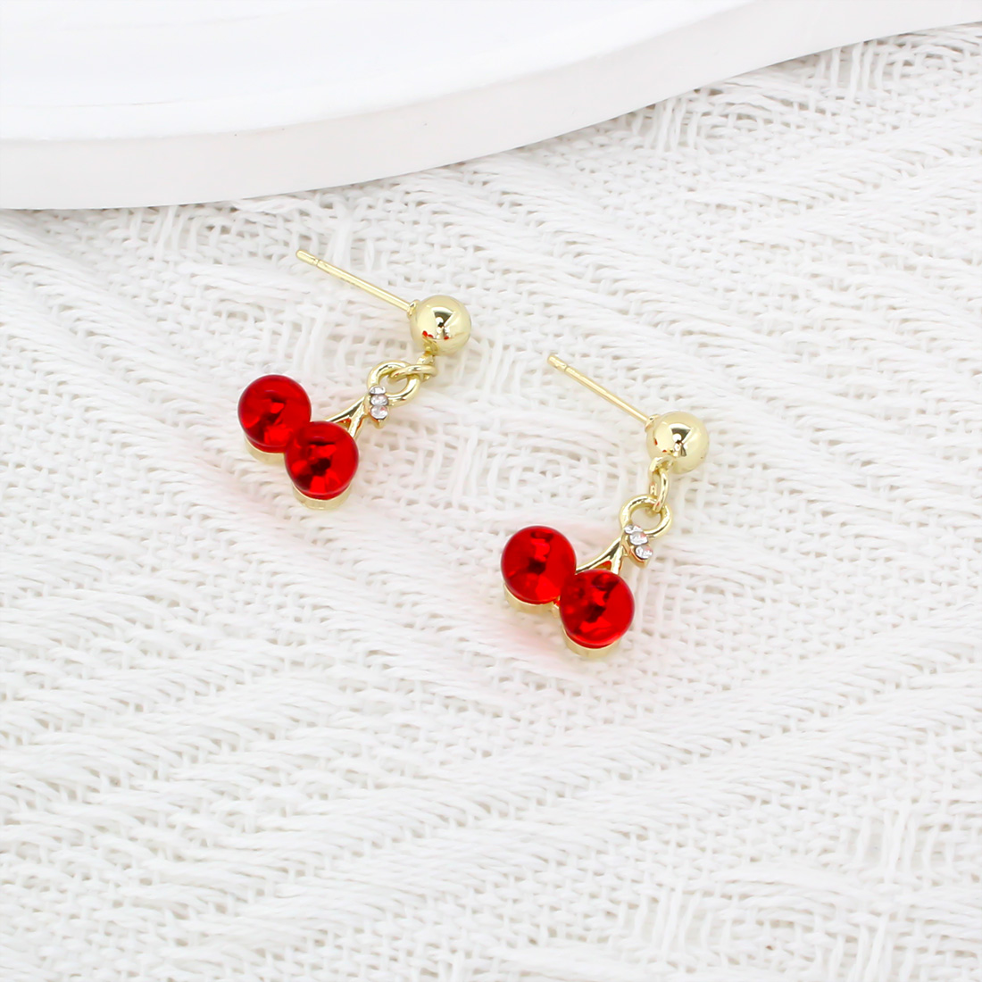 1 Pair Sweet Simple Style Commute Cherry Inlay Alloy Rhinestones Gold Plated Drop Earrings display picture 5