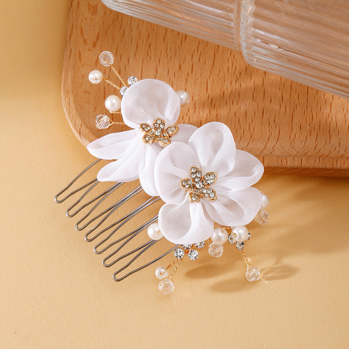 Women's Fairy Style Princess Bridal Flower Imitation Pearl Handmade Inlay Artificial Pearls Rhinestones Hair Clip Insert Comb display picture 5