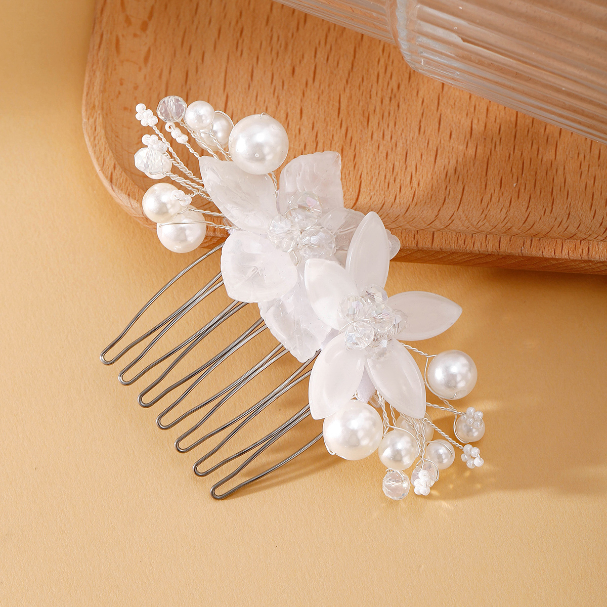 Women's Fairy Style Princess Bridal Flower Imitation Pearl Handmade Inlay Artificial Pearls Rhinestones Hair Clip Insert Comb display picture 6