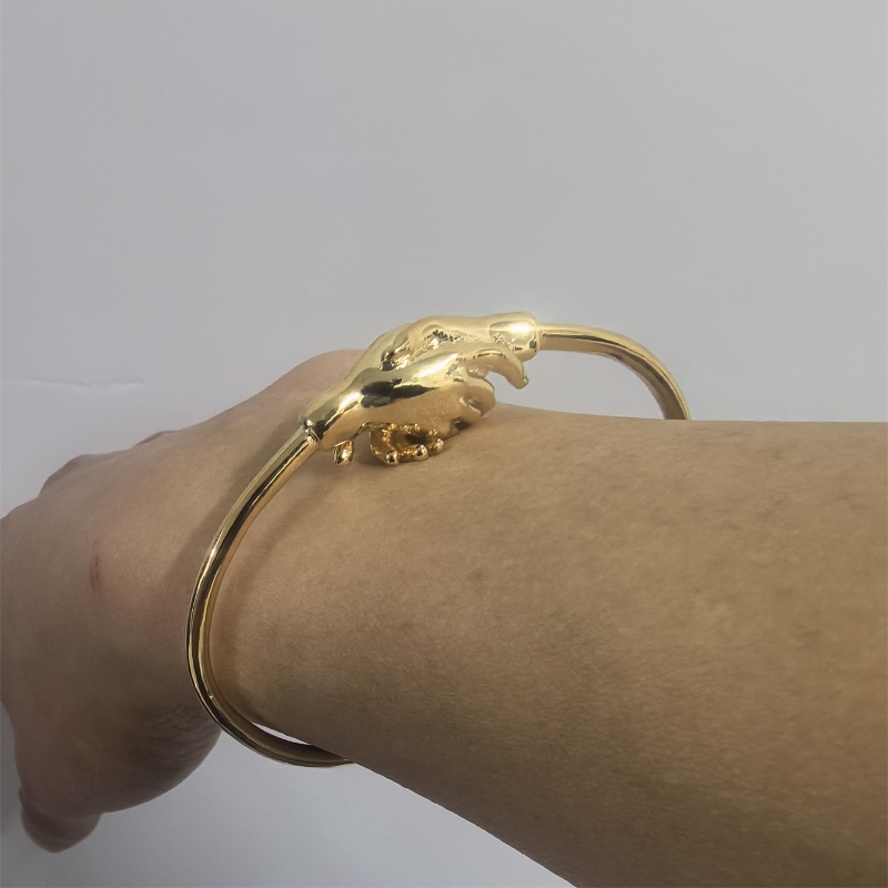 Copper Gold Plated Silver Plated Casual Simple Style Commute Polishing Hand Bangle display picture 2