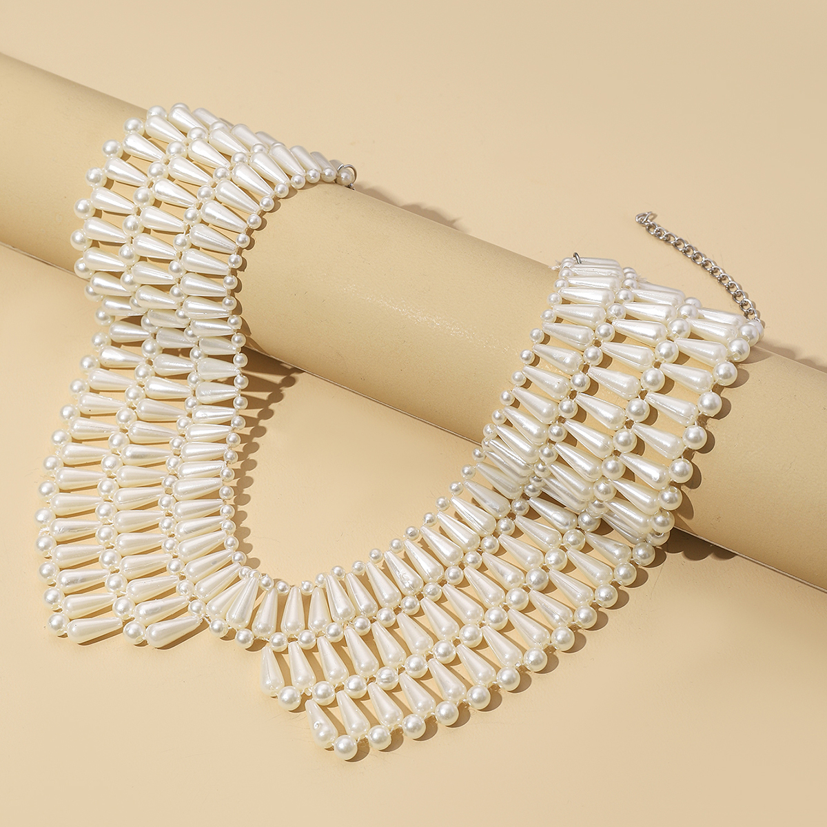 Elegant Simple Style Round Pearl Beaded Braid Women's Choker display picture 27