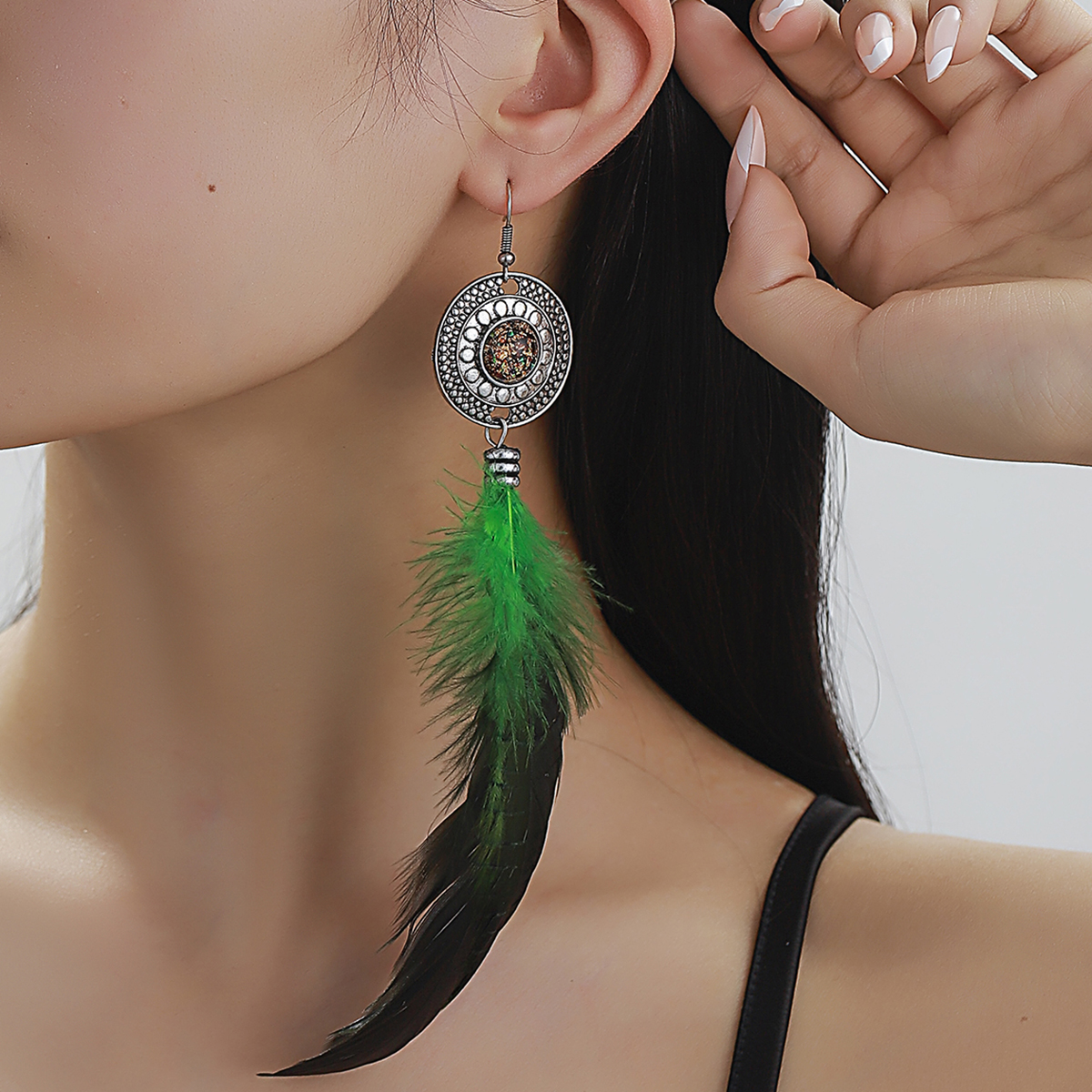 1 Pair Y2K Bohemian Beach Feather Inlay Feather Glass Silver Plated Drop Earrings display picture 11