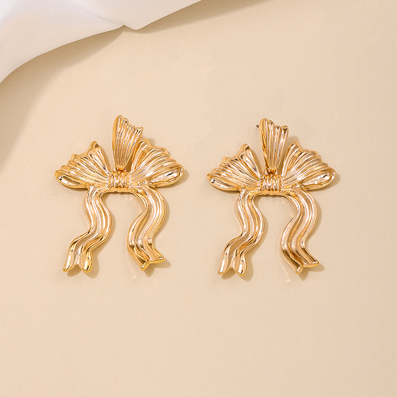1 Piece Simple Style Classic Style Solid Color Alloy Ear Studs display picture 3