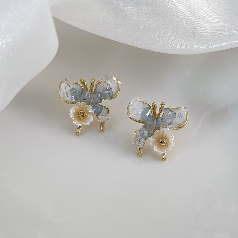 1 Pair Modern Style Sweet Flower Butterfly Inlay Alloy Rhinestones Gold Plated Ear Studs display picture 10