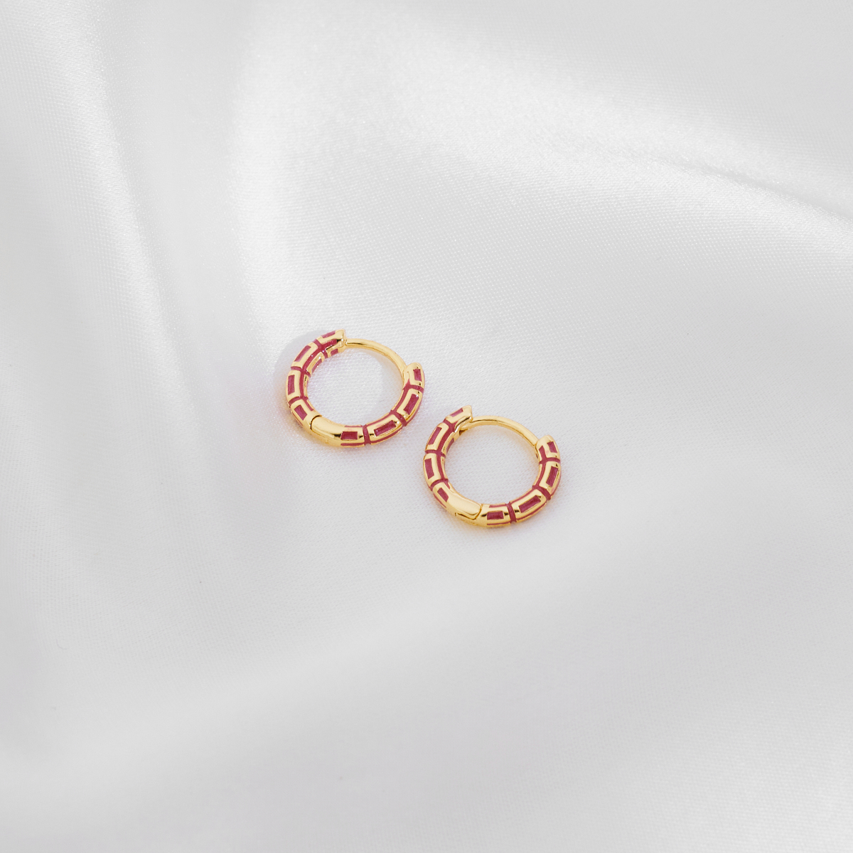 1 Pair Casual Simple Style Commute Circle Round Painted Copper Gold Plated Earrings display picture 3