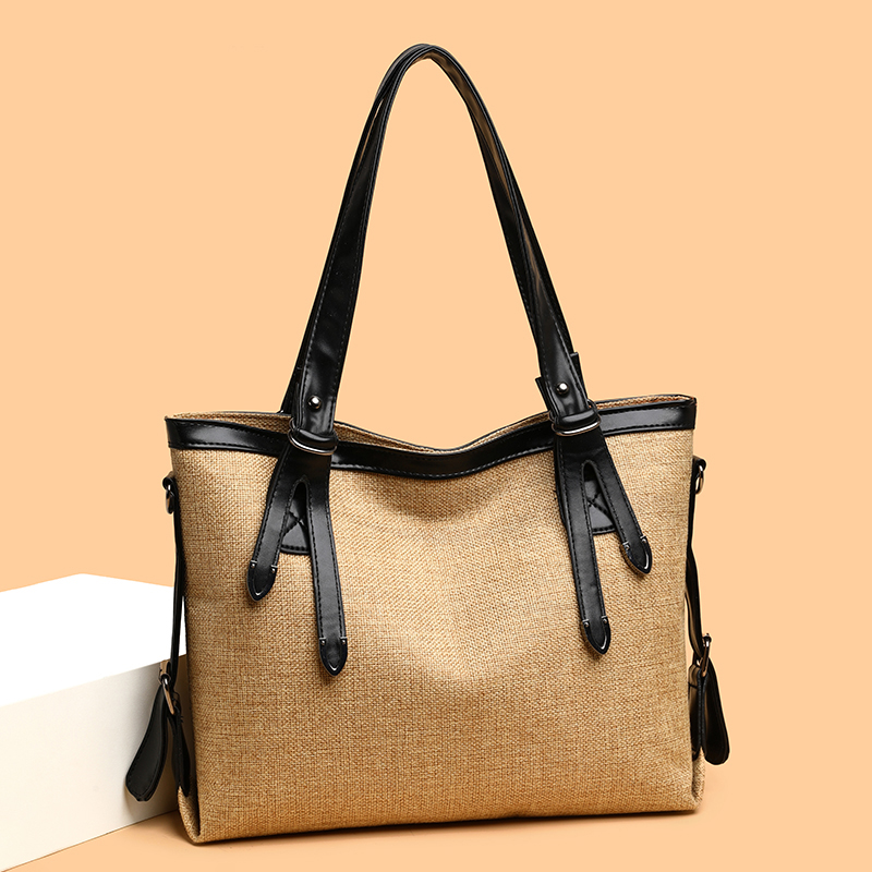 Women's Large Pu Leather Solid Color Vintage Style Classic Style Square Zipper Tote Bag display picture 1