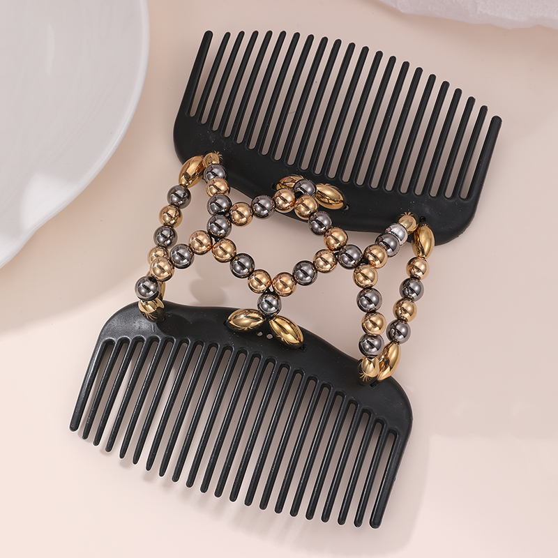 Women's Classic Style Color Block Artificial Pearl Plastic Criss Cross Hair Combs display picture 1