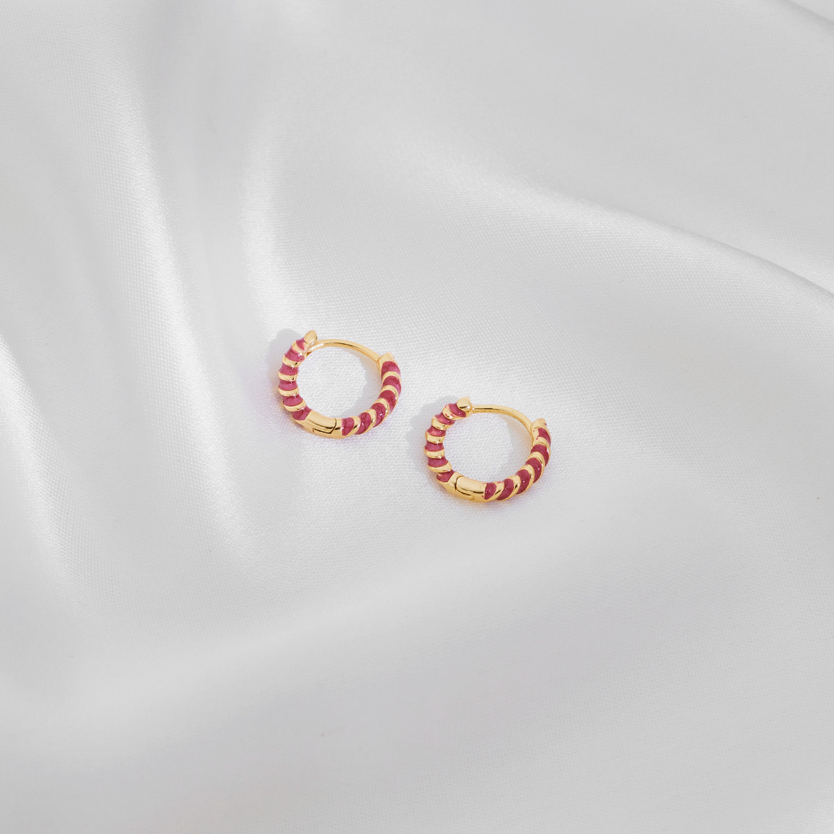 1 Paar Lässig Einfacher Stil Pendeln Kreis Runden Gemalt Emaille Kupfer Ohrringe display picture 7