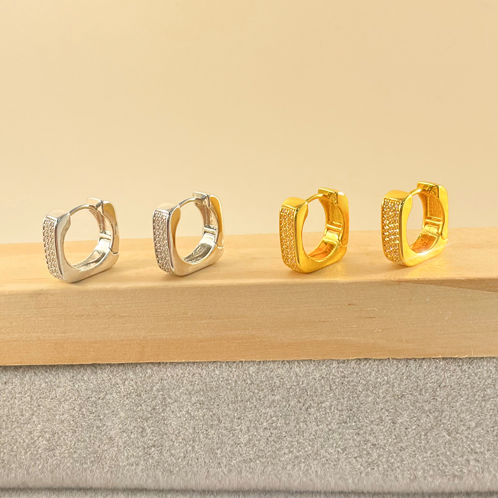 1 Paar Einfacher Stil Klassischer Stil Quadrat Überzug Inlay Kupfer Zirkon 18 Karat Vergoldet Reif Ohrringe display picture 8