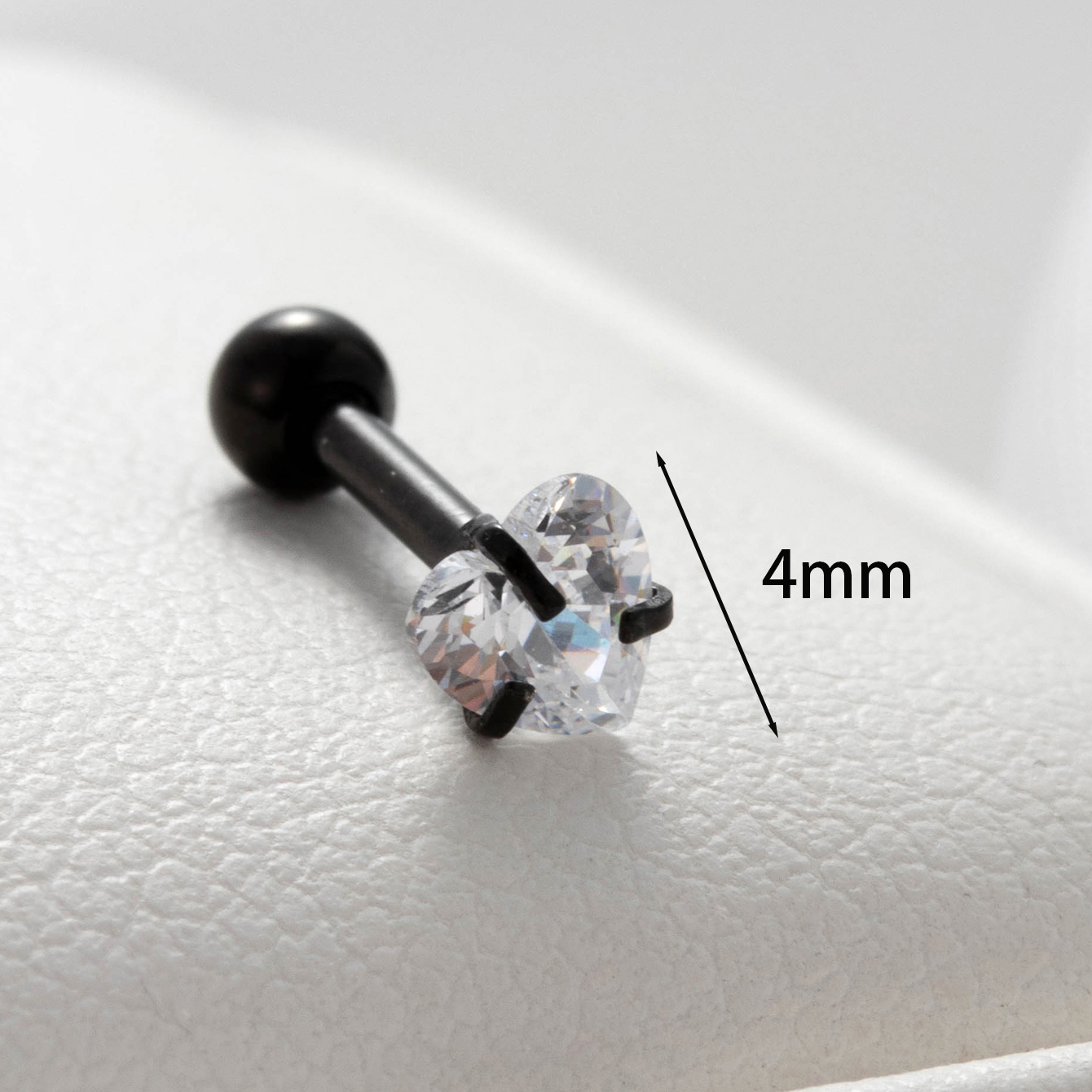 1 Piece Casual French Style Shiny Heart Shape Inlay 316 Stainless Steel  Zircon Cartilage Earrings display picture 1