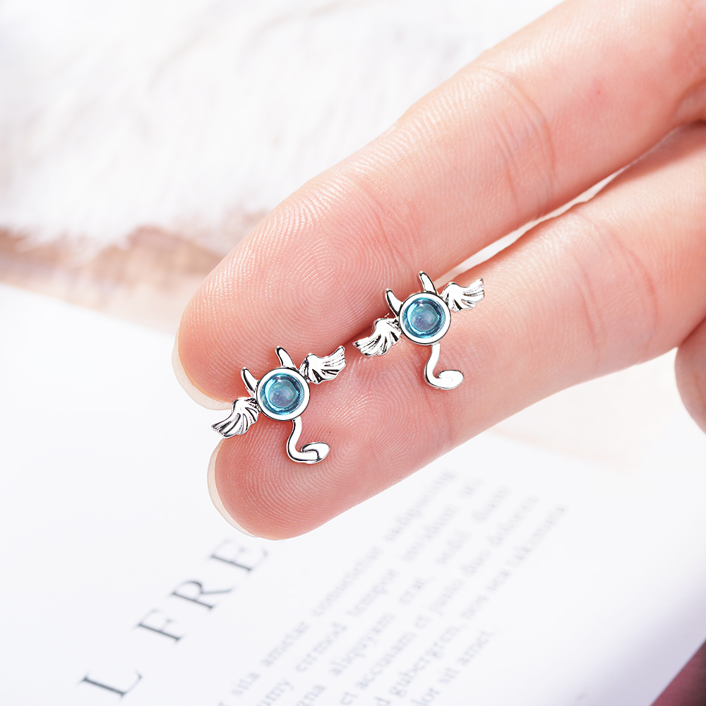1 Pair Simple Style Classic Style Cartoon Character Inlay Copper Crystal Ear Studs display picture 6