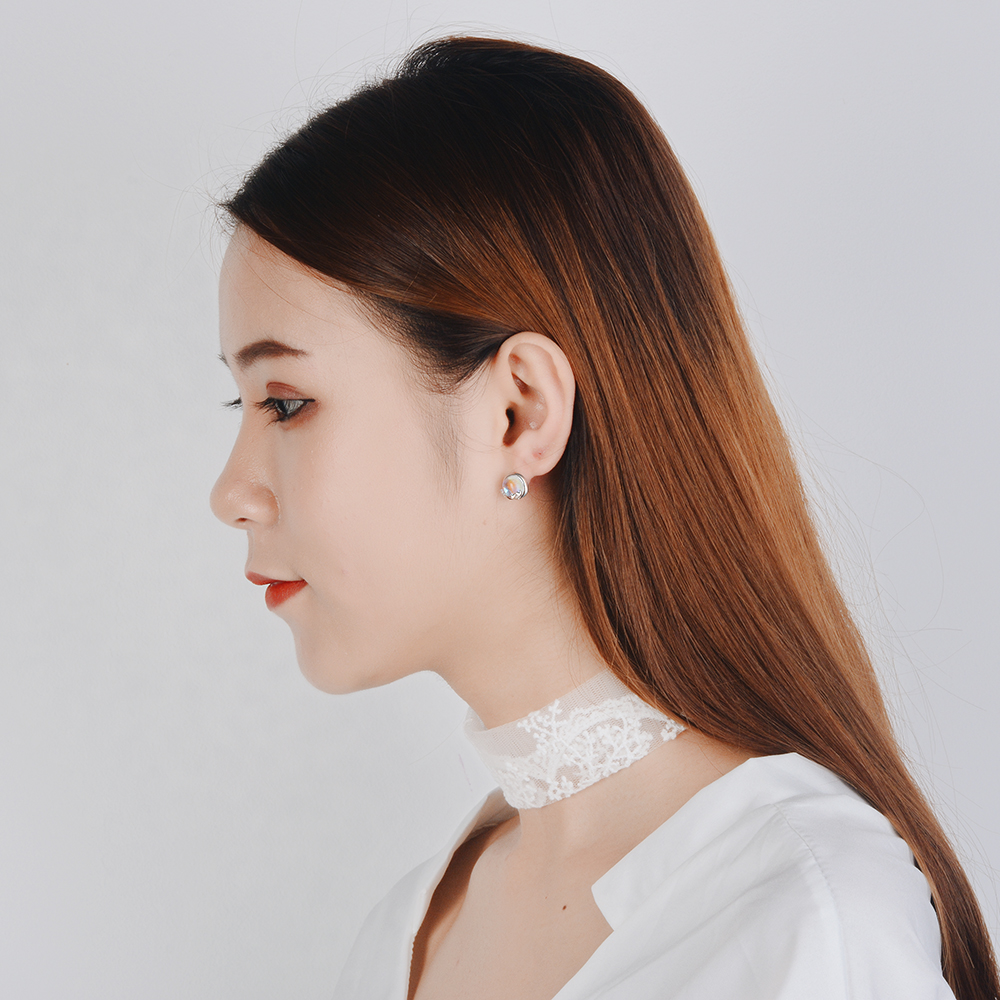 1 Pair Simple Style Classic Style Solid Color Inlay Copper Moonstone Ear Studs display picture 9