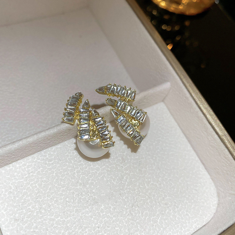 1 Paire Élégant Rétro Géométrique Incruster Alliage Perles Artificielles Strass Boucles D'Oreilles display picture 5