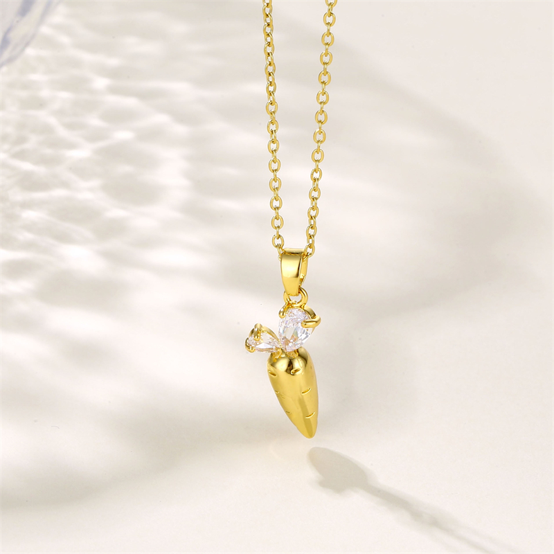 201 Stainless Steel Brass 18K Gold Plated Shiny Inlay Plating Carrot Zircon Pendant Necklace display picture 1