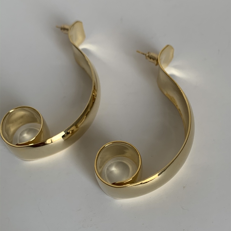 1 Pair Retro Exaggerated Oversized Solid Color Polishing Copper Gold Plated Silver Plated Drop Earrings display picture 14