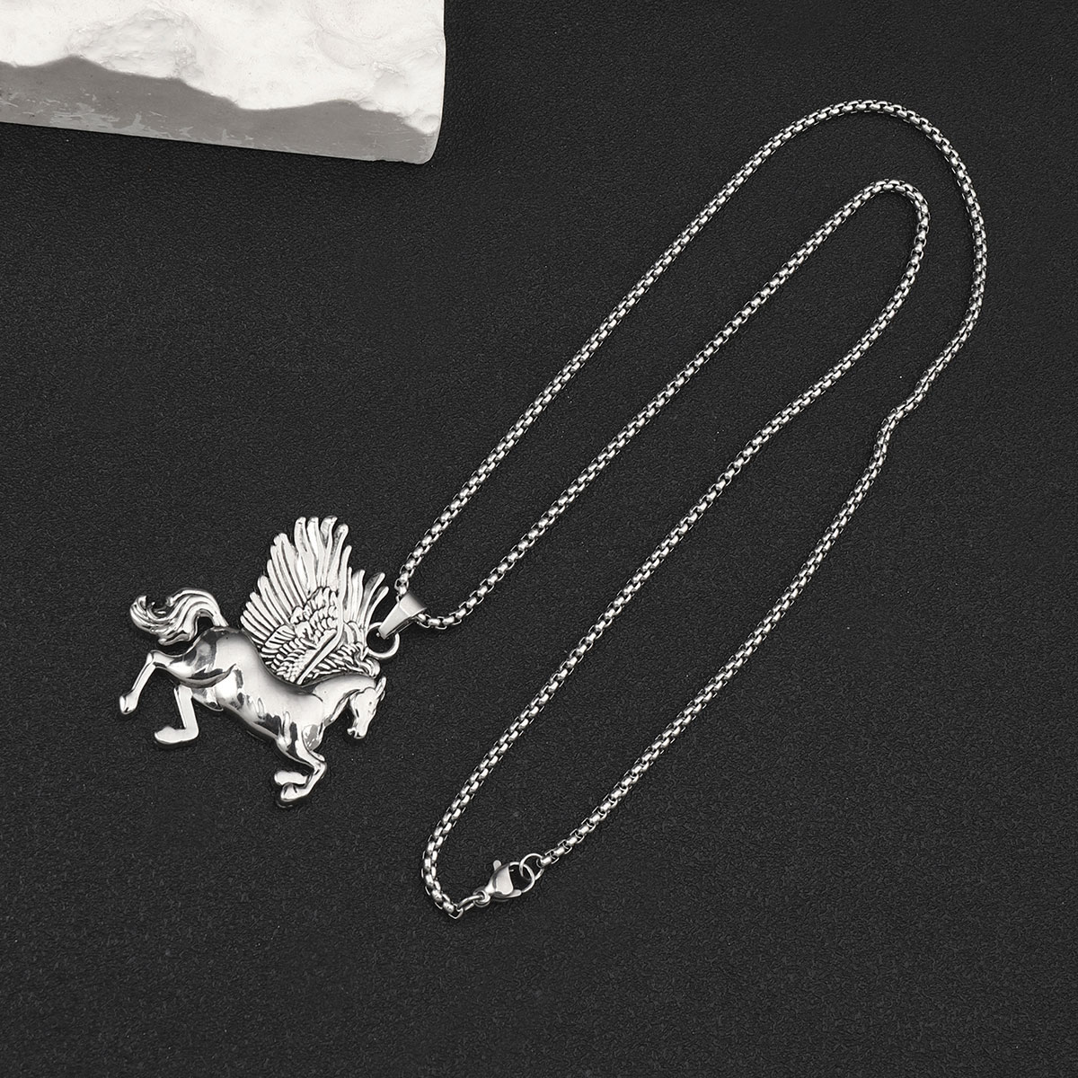 Hip-Hop Horse Zinc Alloy Plating Inlay Men's Pendant Necklace display picture 4