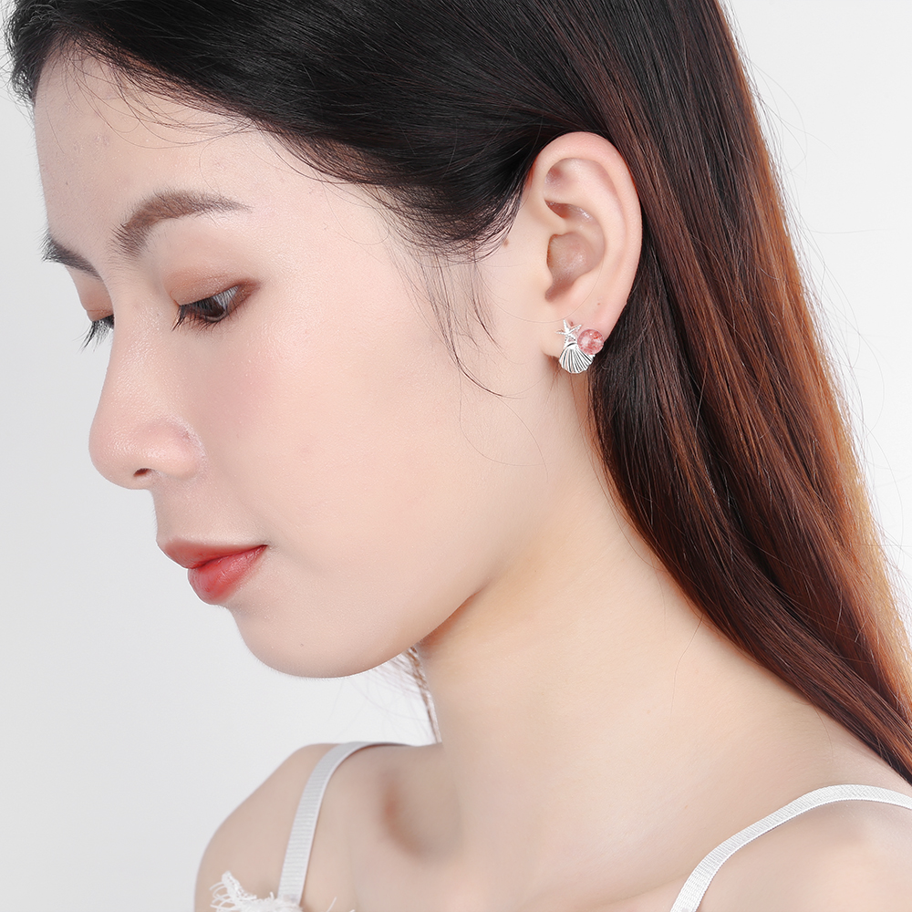 1 Pair Simple Style Classic Style Shell Inlay Copper Zircon Ear Studs display picture 7