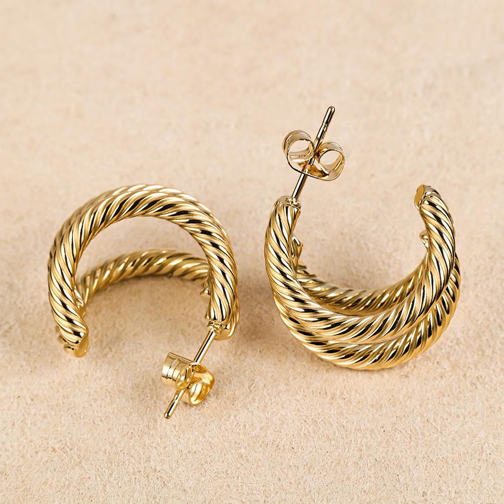 1 Pair Simple Style Geometric Polishing 201 Stainless Steel 18K Gold Plated Ear Studs display picture 17