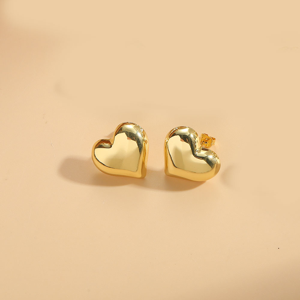 1 Pair Simple Style Heart Shape Copper 14K Gold Plated Ear Studs display picture 2