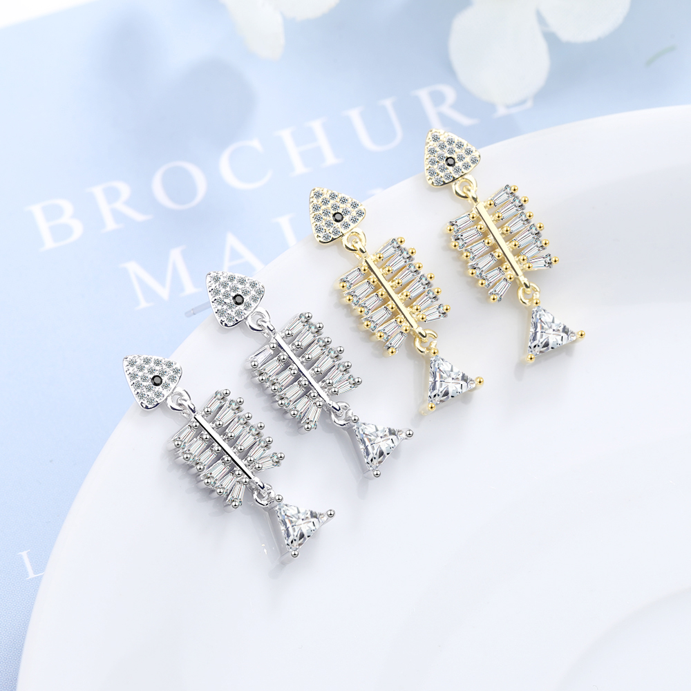 1 Pair IG Style Shiny Fish Bone Inlay Copper Zircon Drop Earrings display picture 3